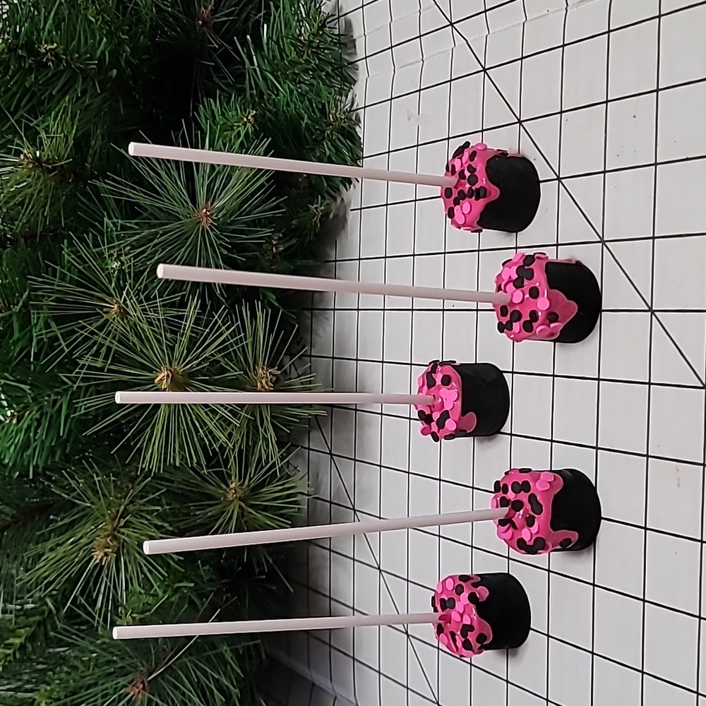Set of 5 Marshmallow Pop with Frosting and‎ Sprinkles - Fake Bake